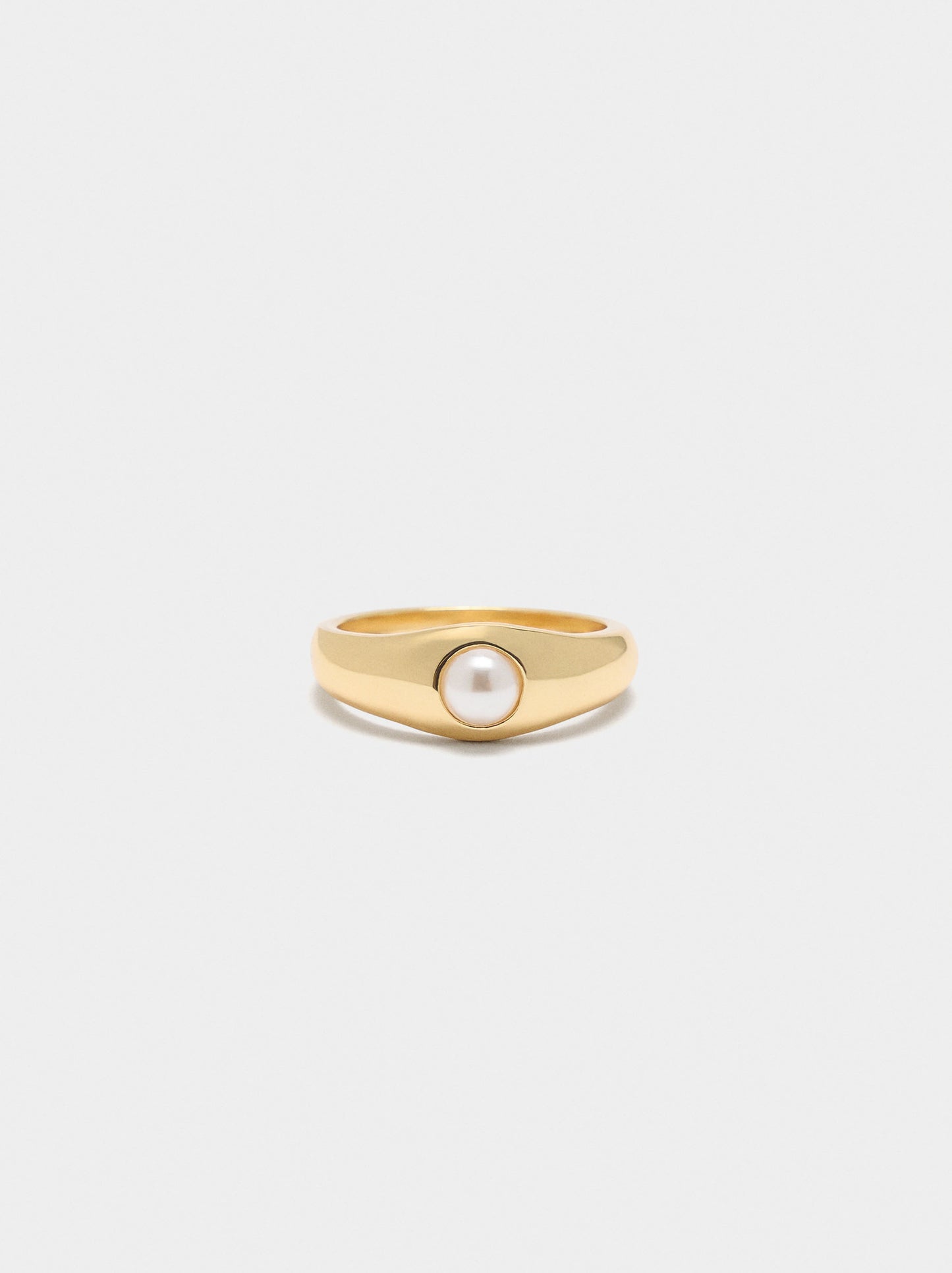 Ring With Pearl
