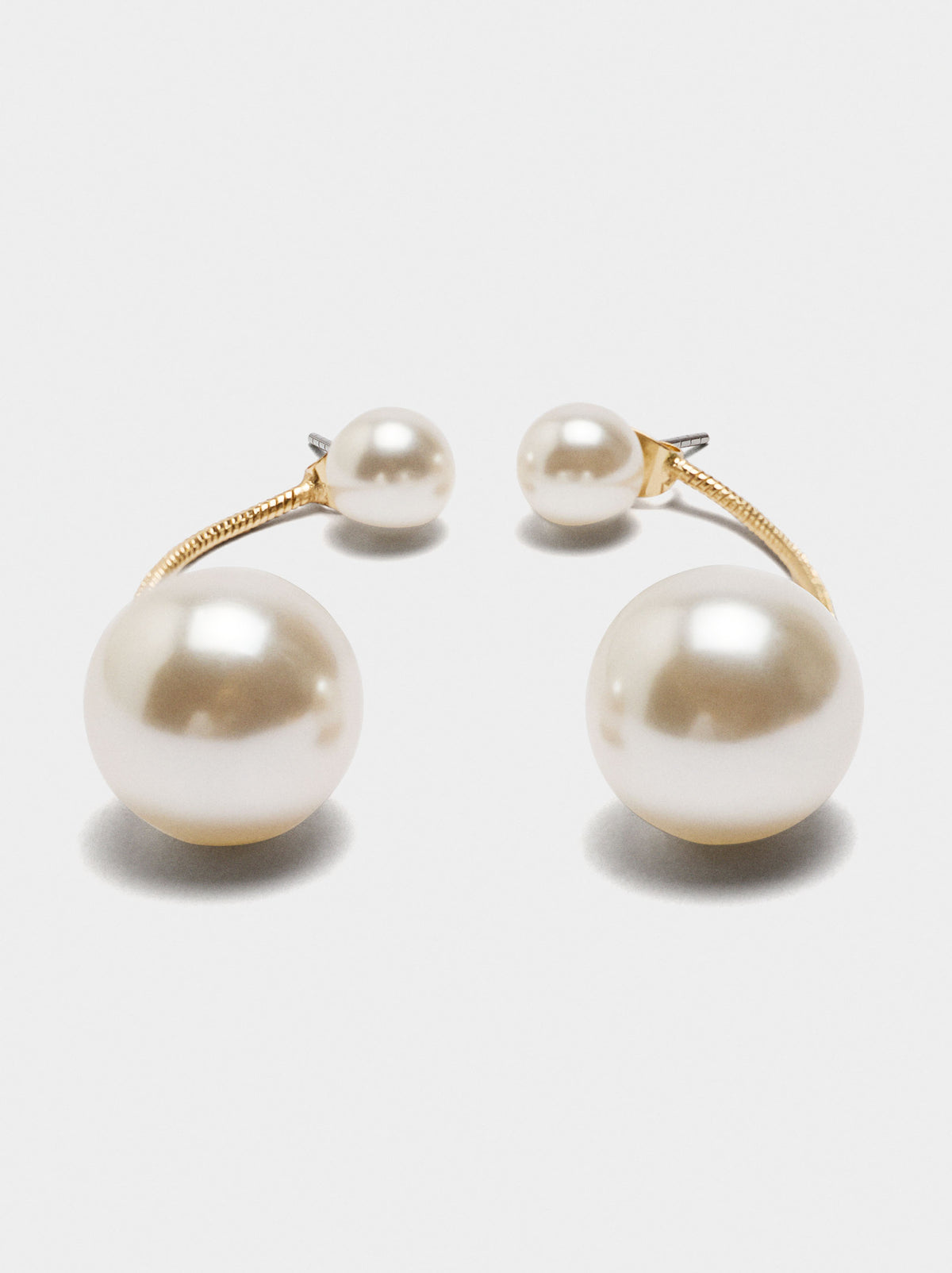 Long Earrings With Pearls