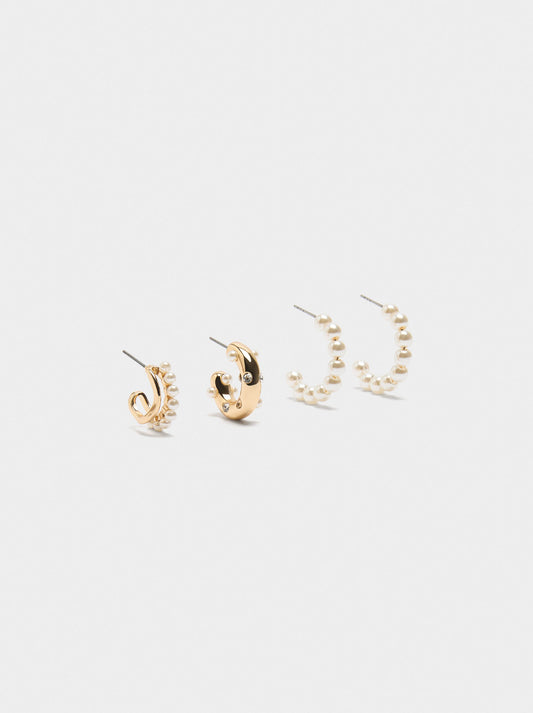 Set Of Open Hoop Earrings With Pearls
