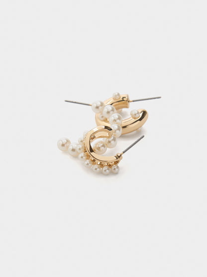 Set Of Open Hoop Earrings With Pearls