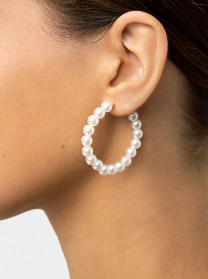 Hoop Earrings With Pearls