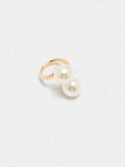 Crossed Ring With Pearls