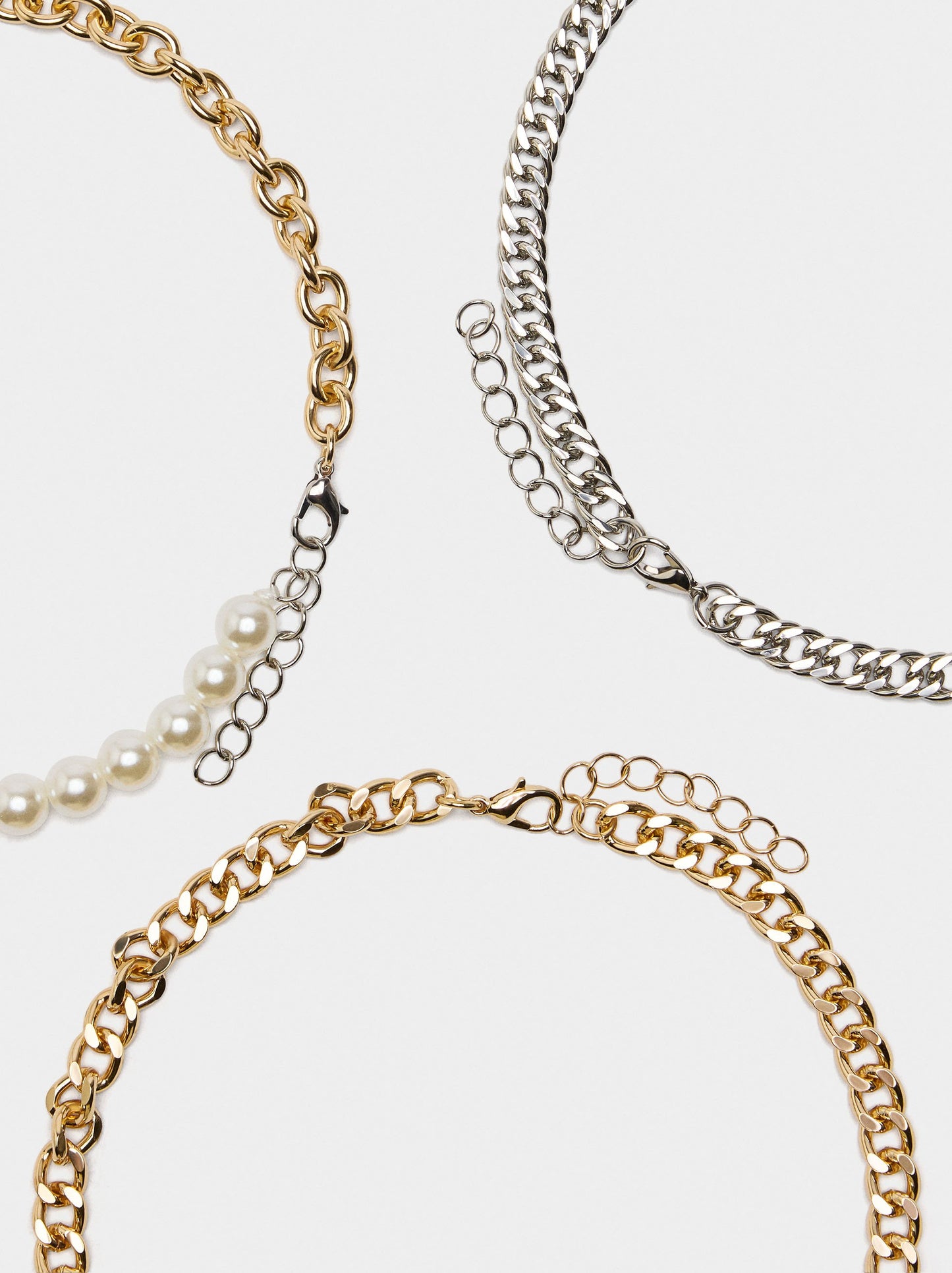 Set Of Bicolor Link Necklaces With Pearls