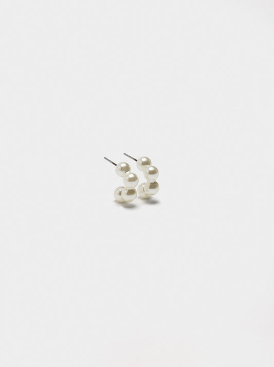 Open Hoop Earrings With Pearls