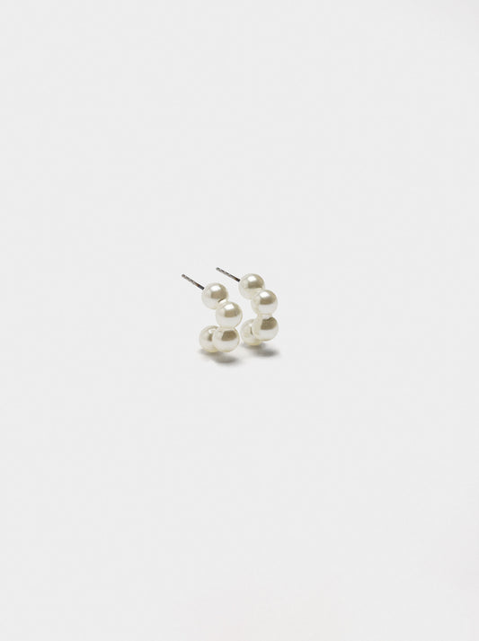 Open Hoop Earrings With Pearls