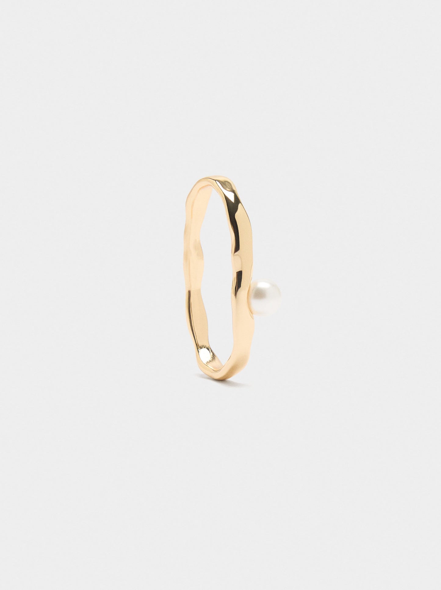 Double Ring With Pearl