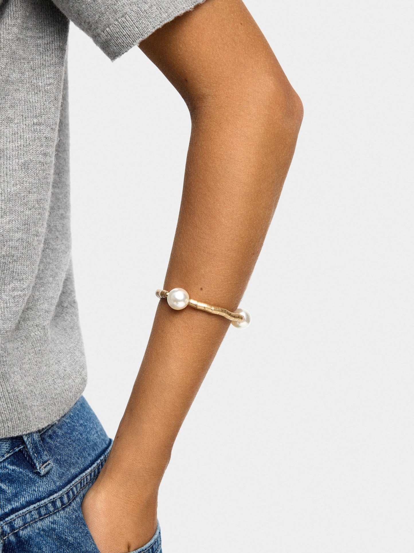 Elastic Bracelet With Pearls
