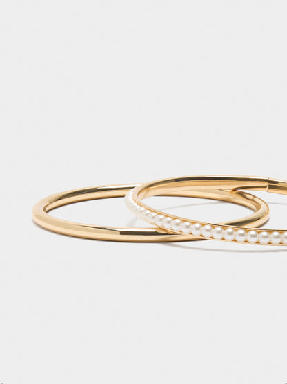 Set Of Rigid Bracelets With Pearls