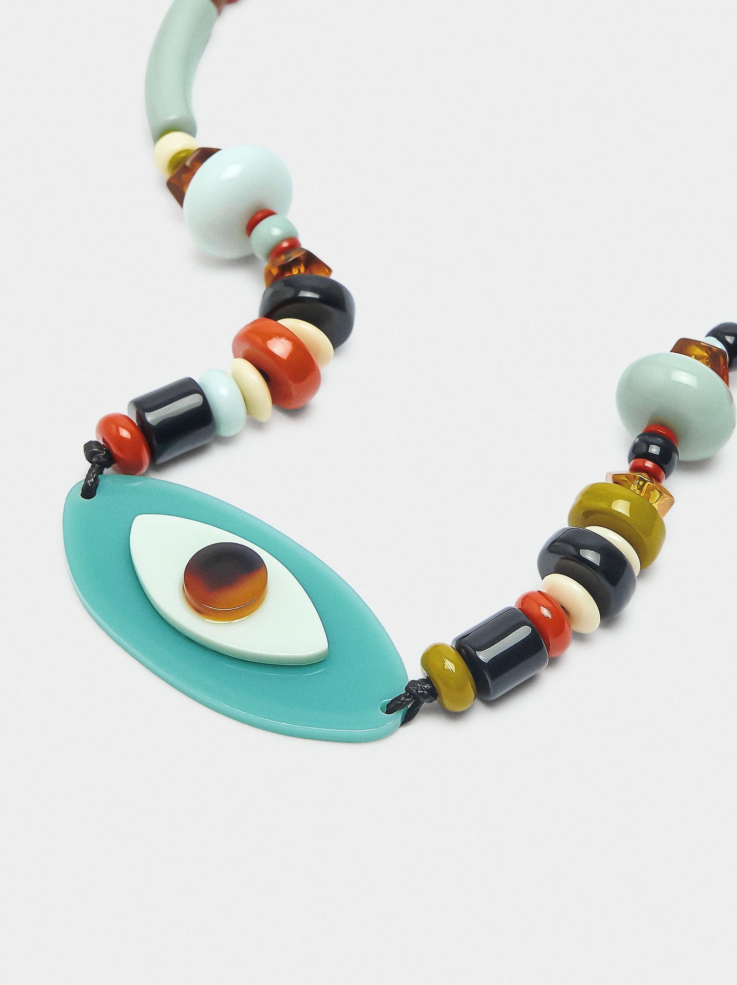 Short Necklace With Multicolor Beads And Eye