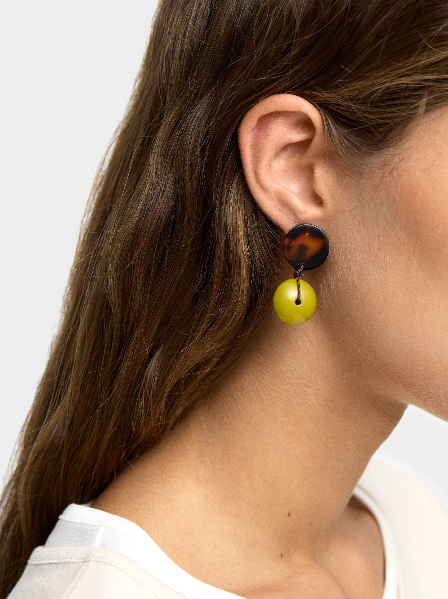 Round Earrings With Tortoiseshell Effect