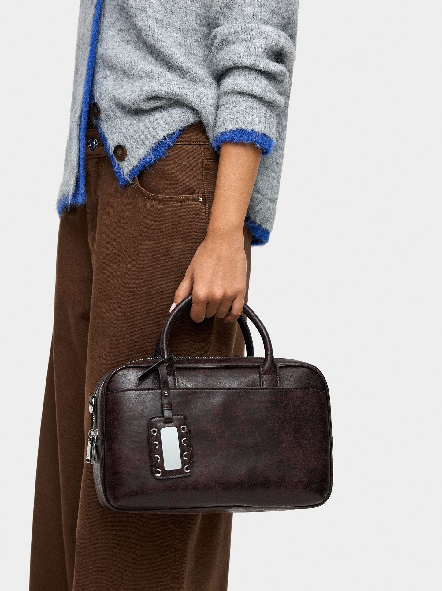 Bowling Bag With Aged Effect