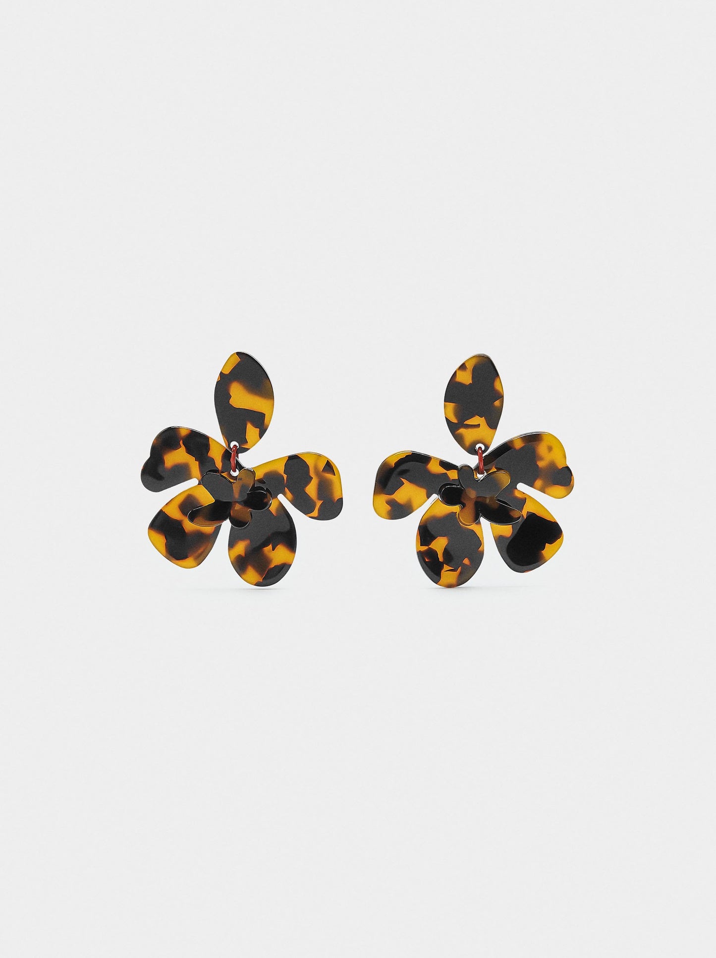 Flower Earrings With Tortoiseshell Effect