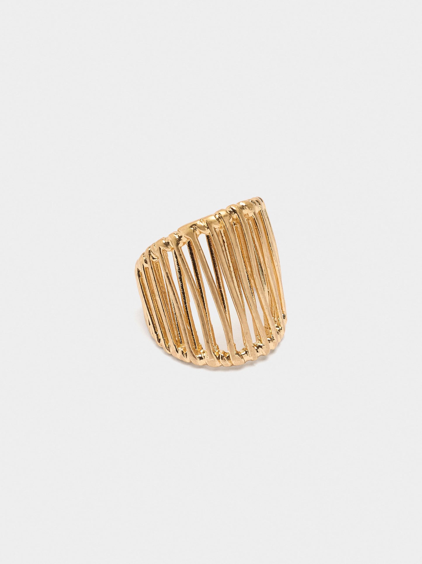 Wide Ring With Bars