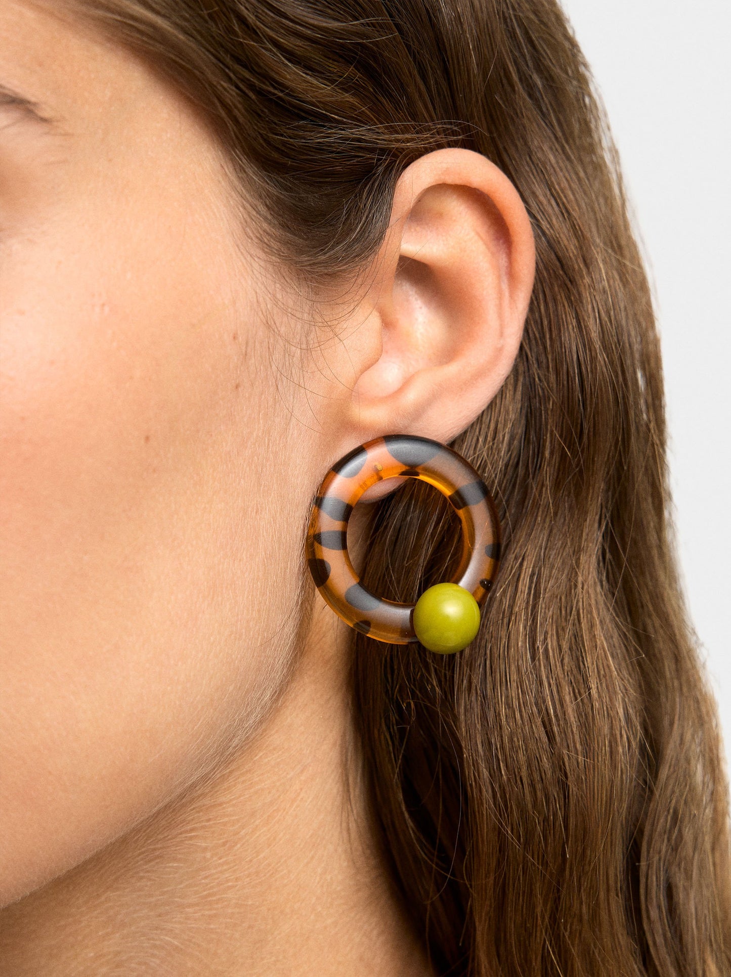 Hoop Earrings With Sphere