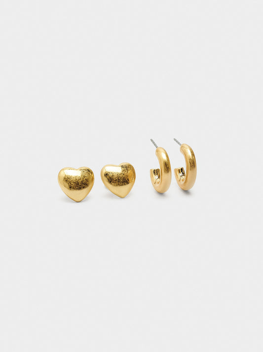 Set Of Earrings With Aged Effect
