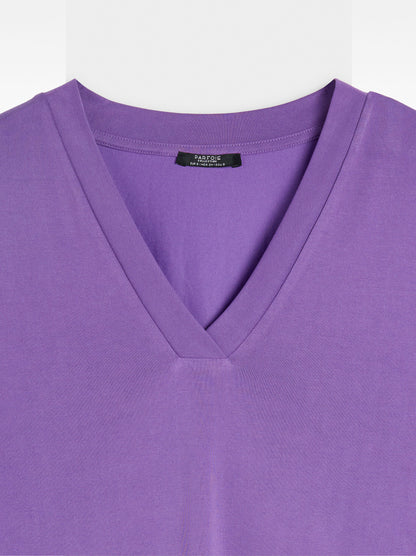 V-Neck Basic T-Shirt