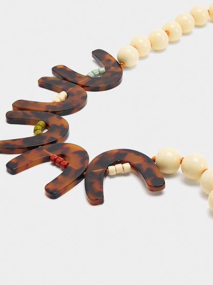 Short Necklace With Tortoiseshell Effect Hoops