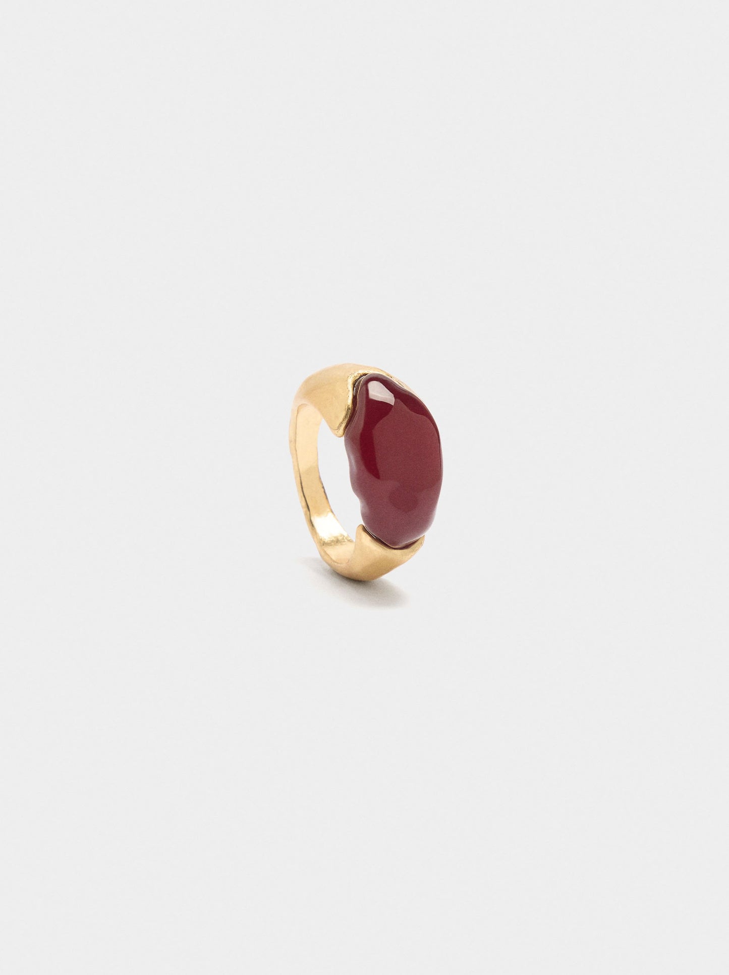 Irregular Oval Ring