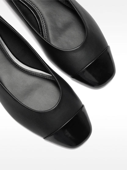 Contrast Ballet Flats