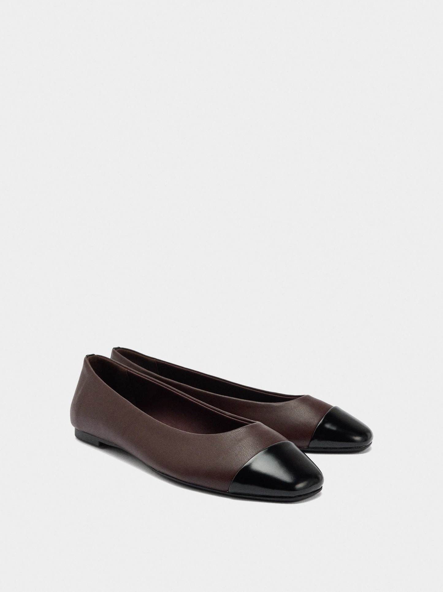 Ballet Flats With Contrast