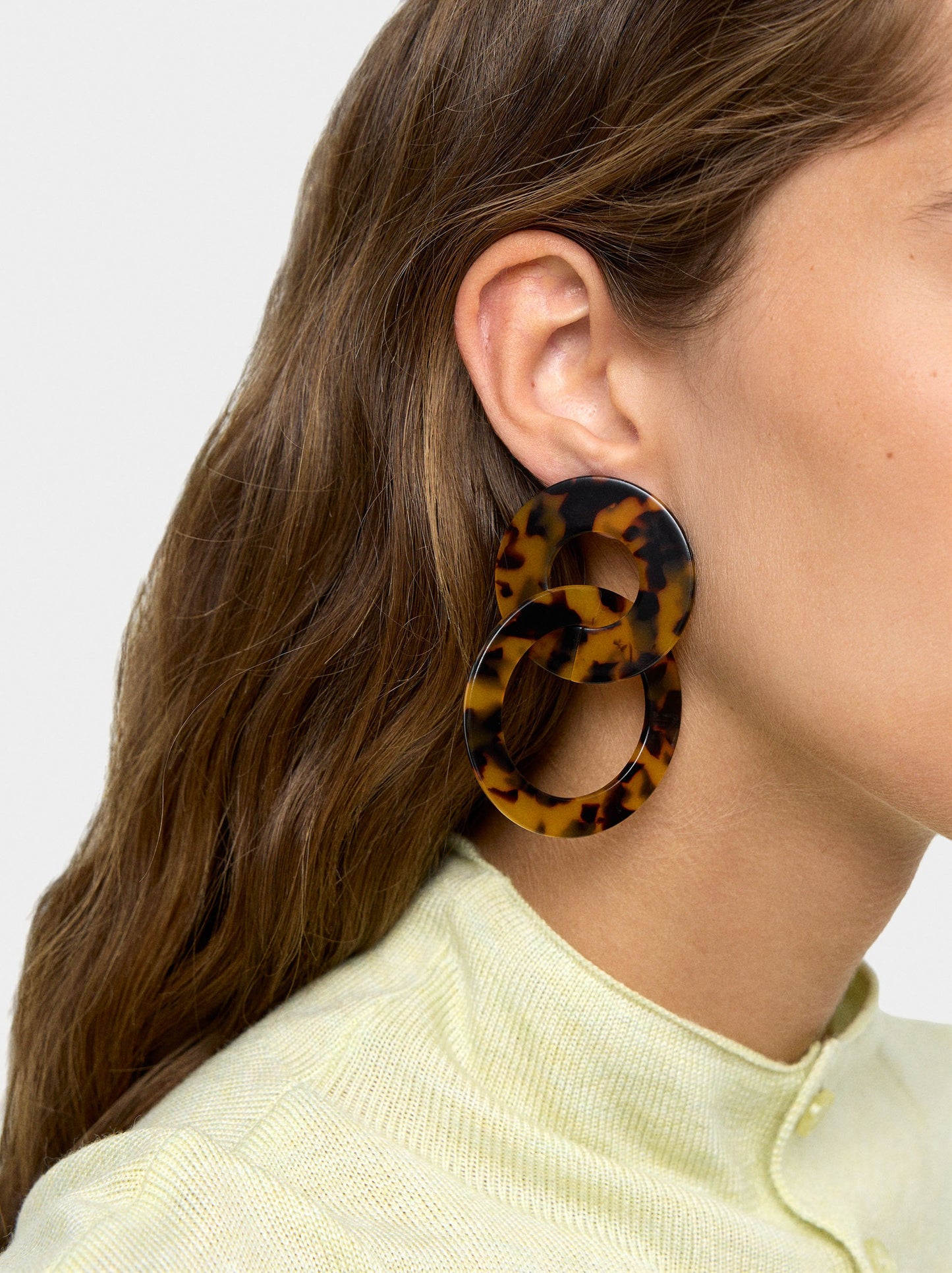 Interlaced Earrings With Tortoiseshell Effect