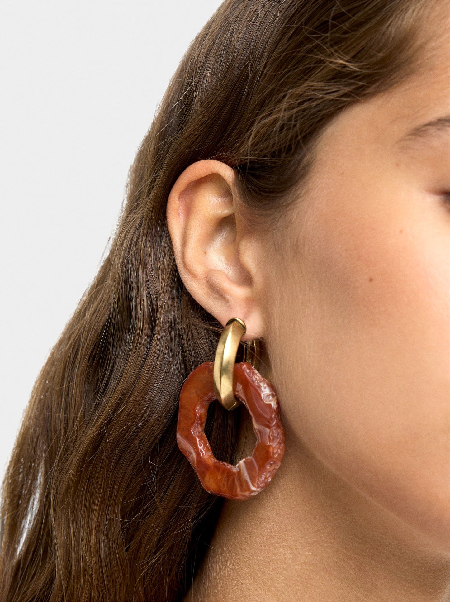Maxi Hoop Earrings With Irregular Hoop