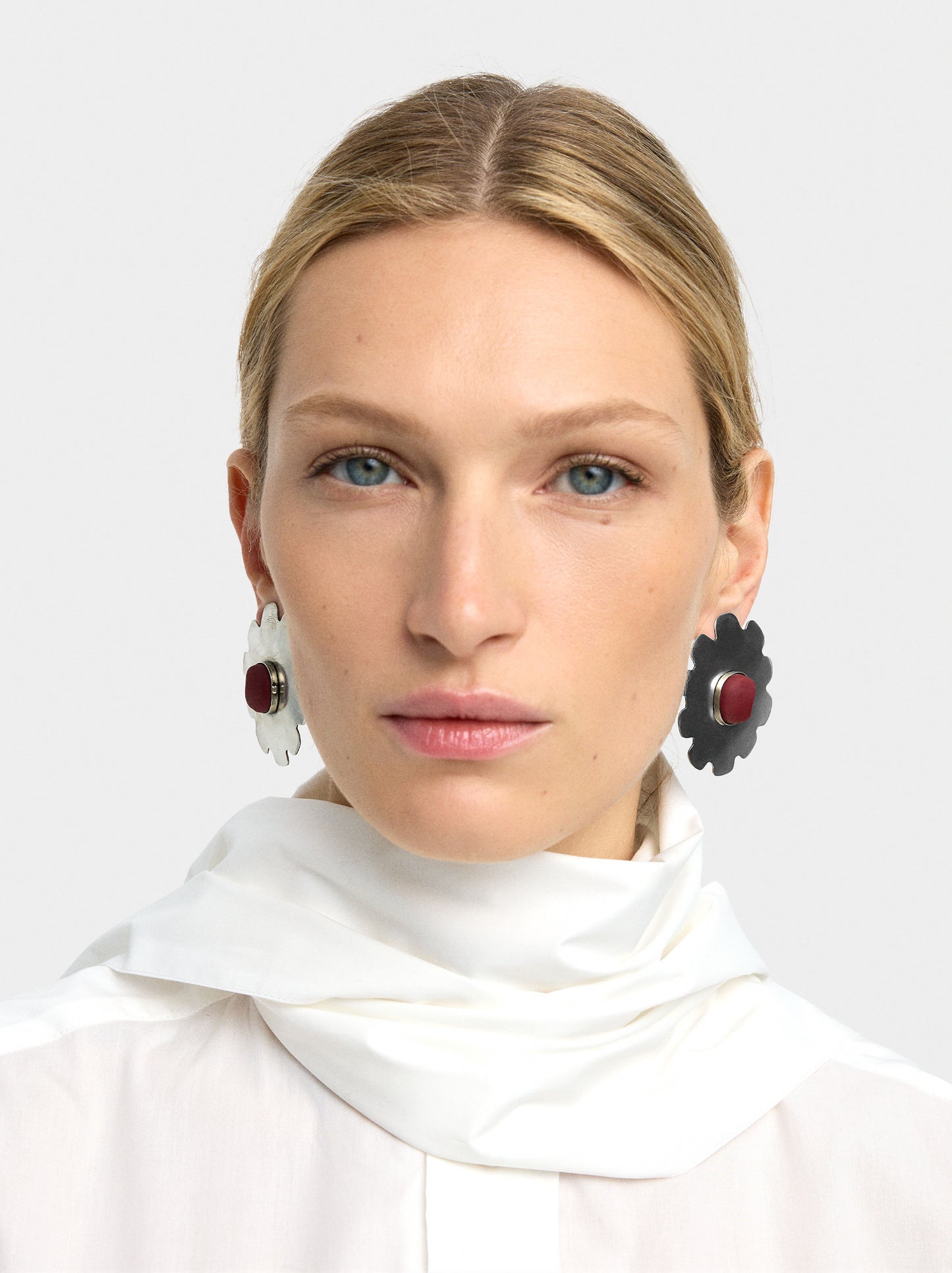 Maxi Flower Earrings