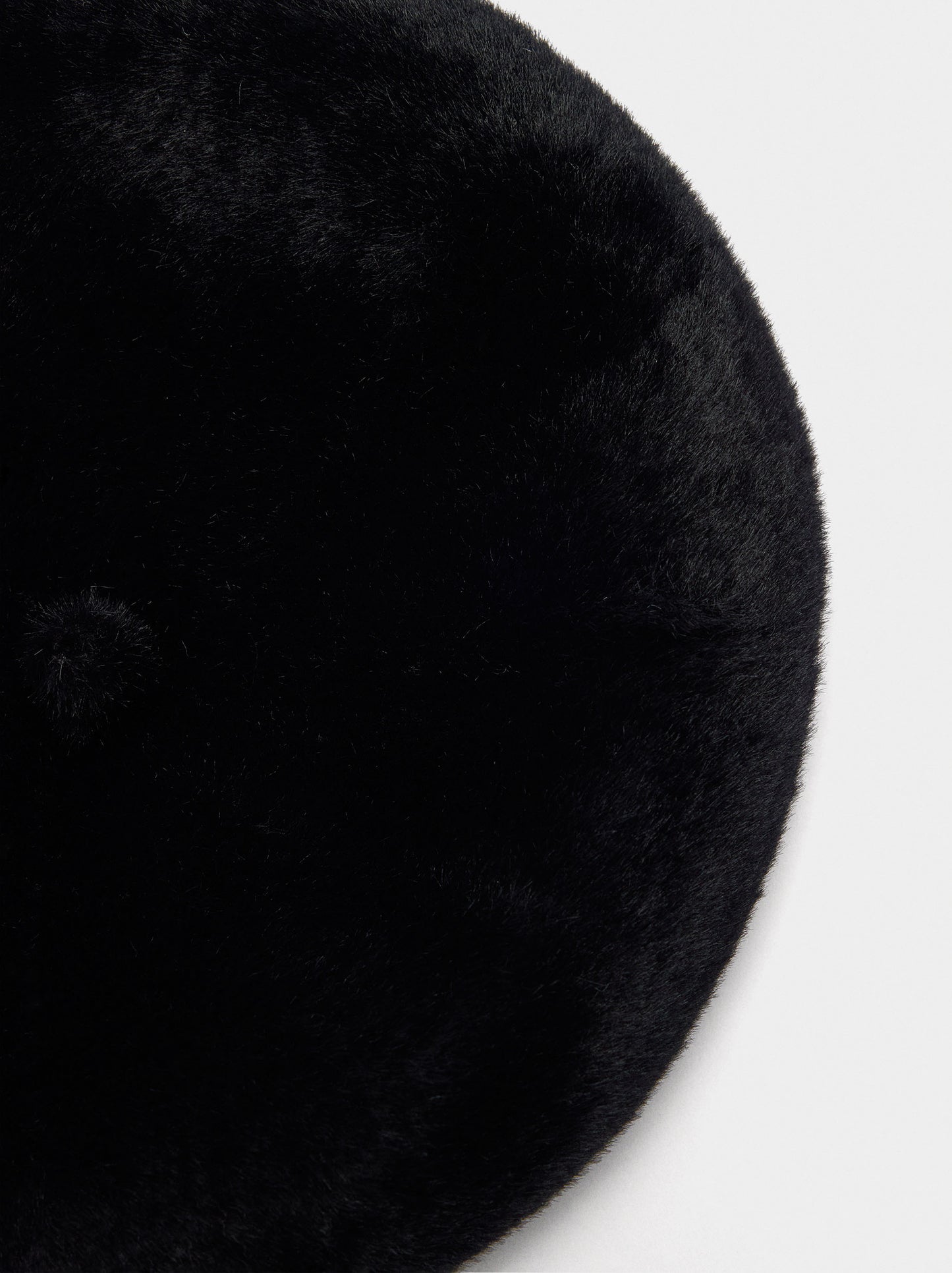 Beret With Fur Effect