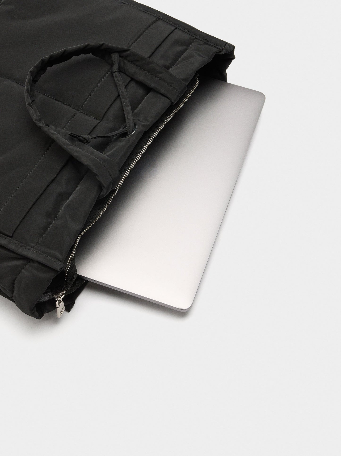 13" Laptop Bag In Nylon