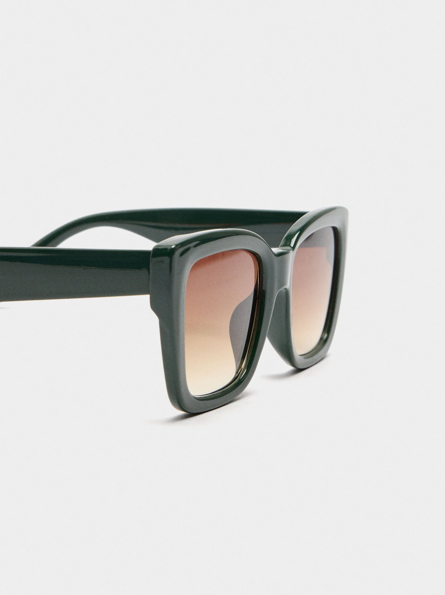 Sunglasses With Squares