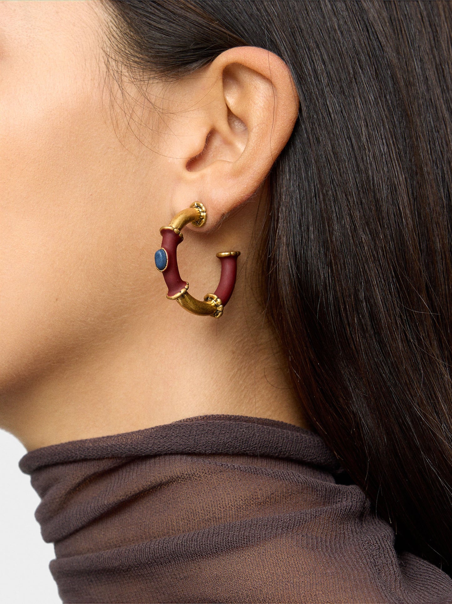 Open Hoop Earrings With Stone