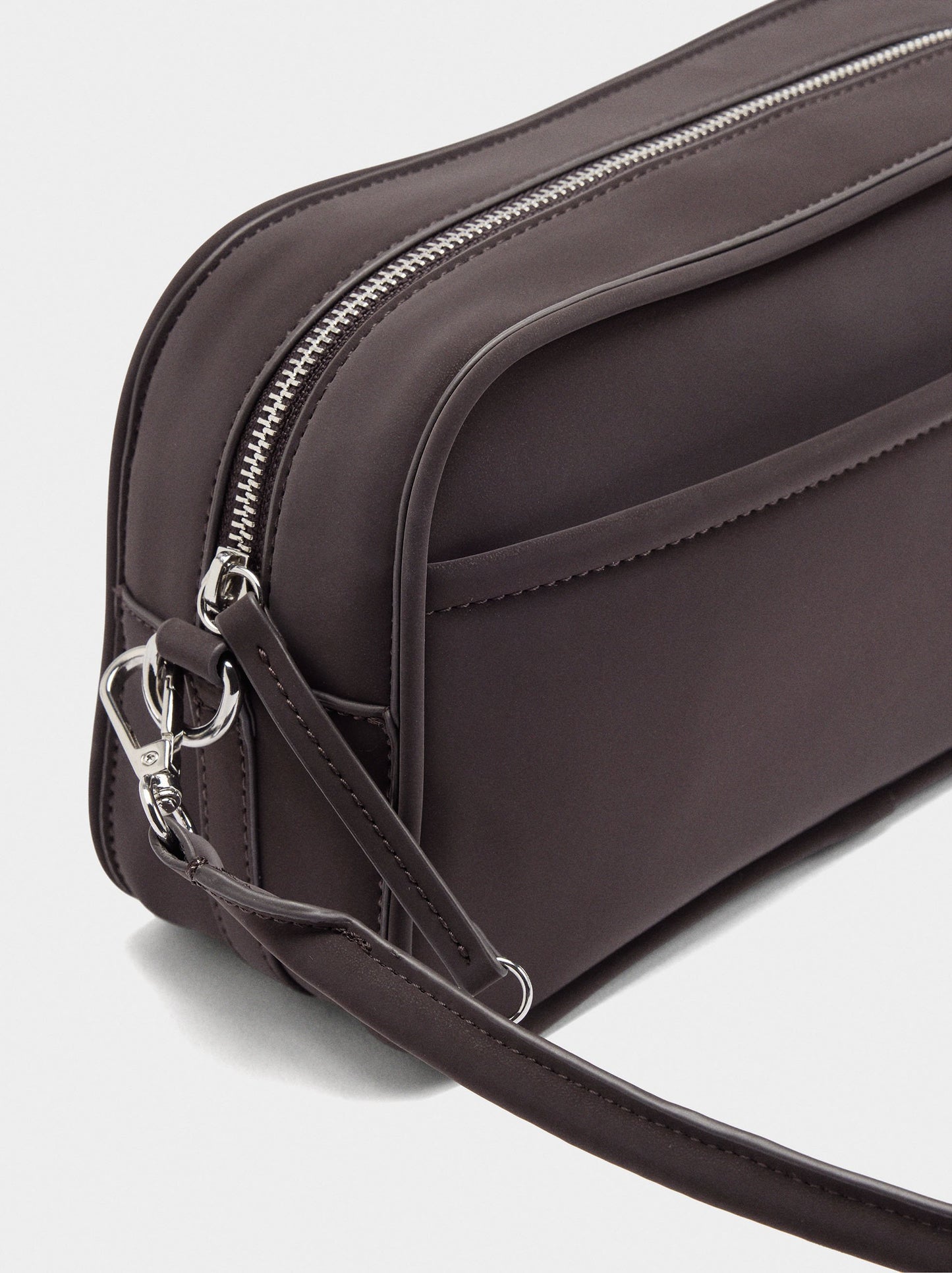 Shoulder Bag With Soft Texture M