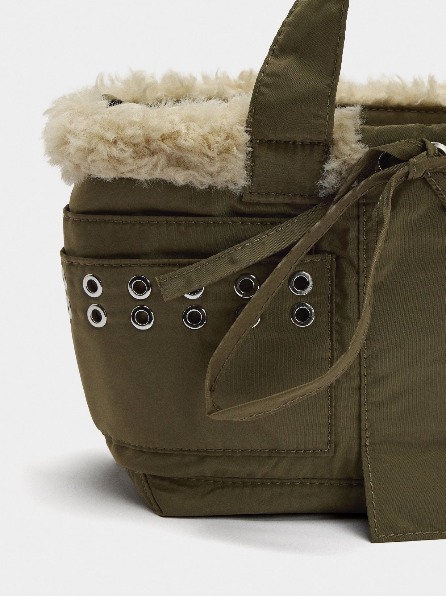 Tote Bag Of Nylon With Edge Fur Effect