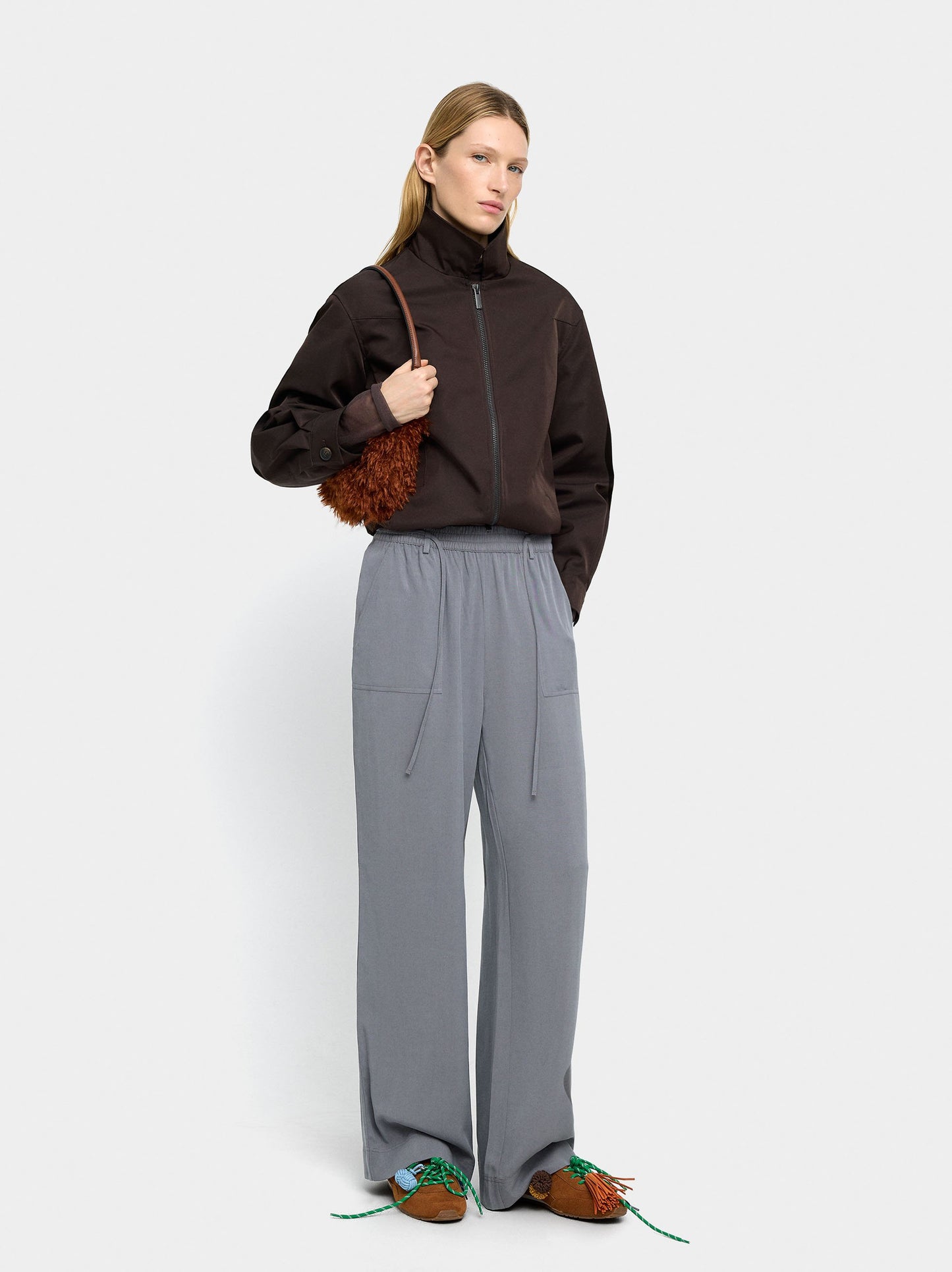 Elastic Waist Trousers With Pockets