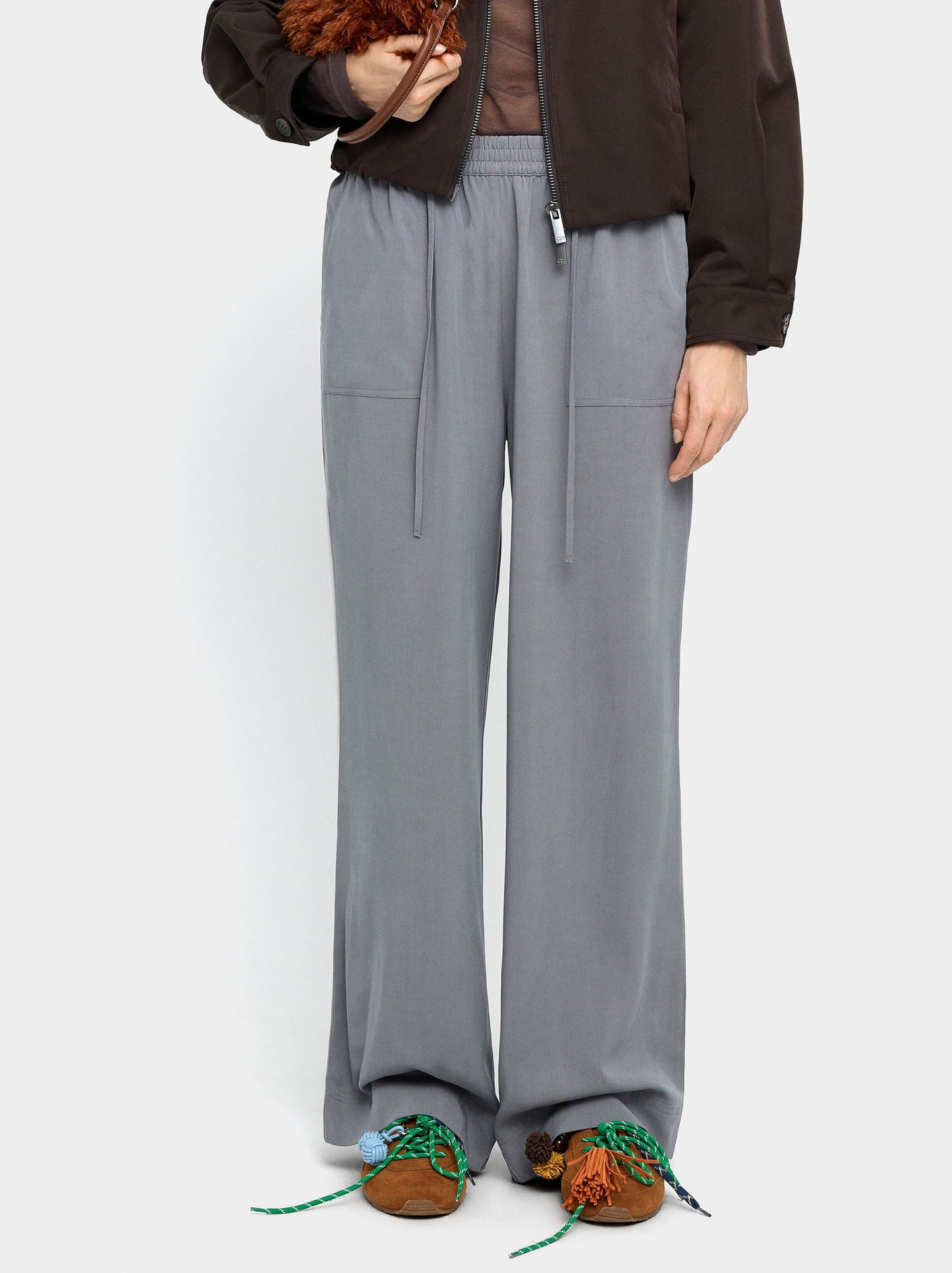 Elastic Waist Trousers With Pockets