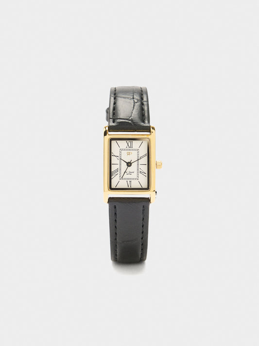 Watch With Animal-Engraved Bracelet