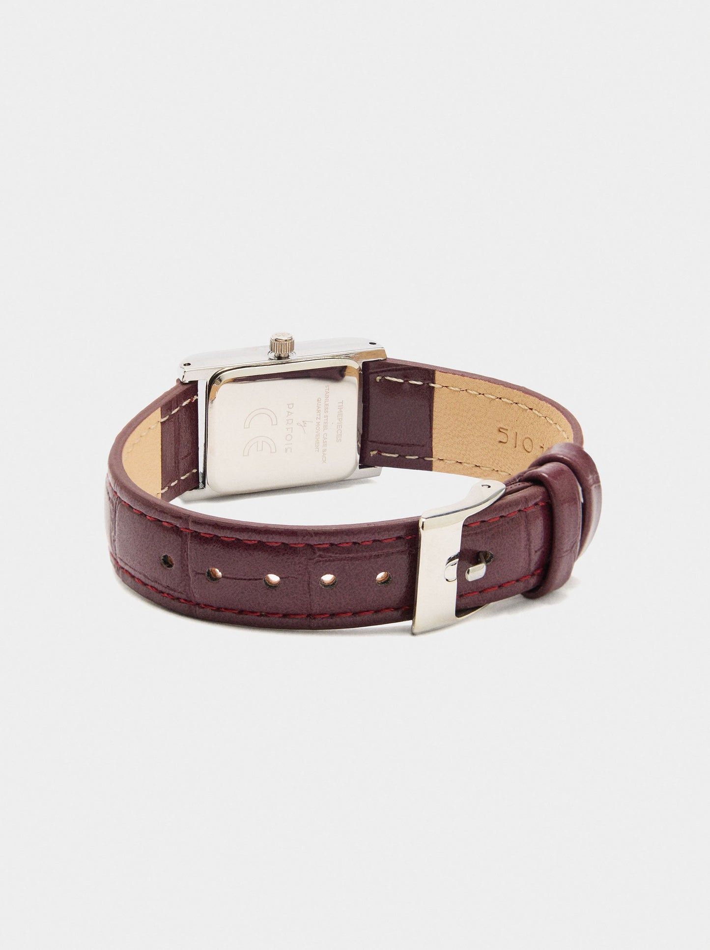 Watch With Animal-Engraved Bracelet