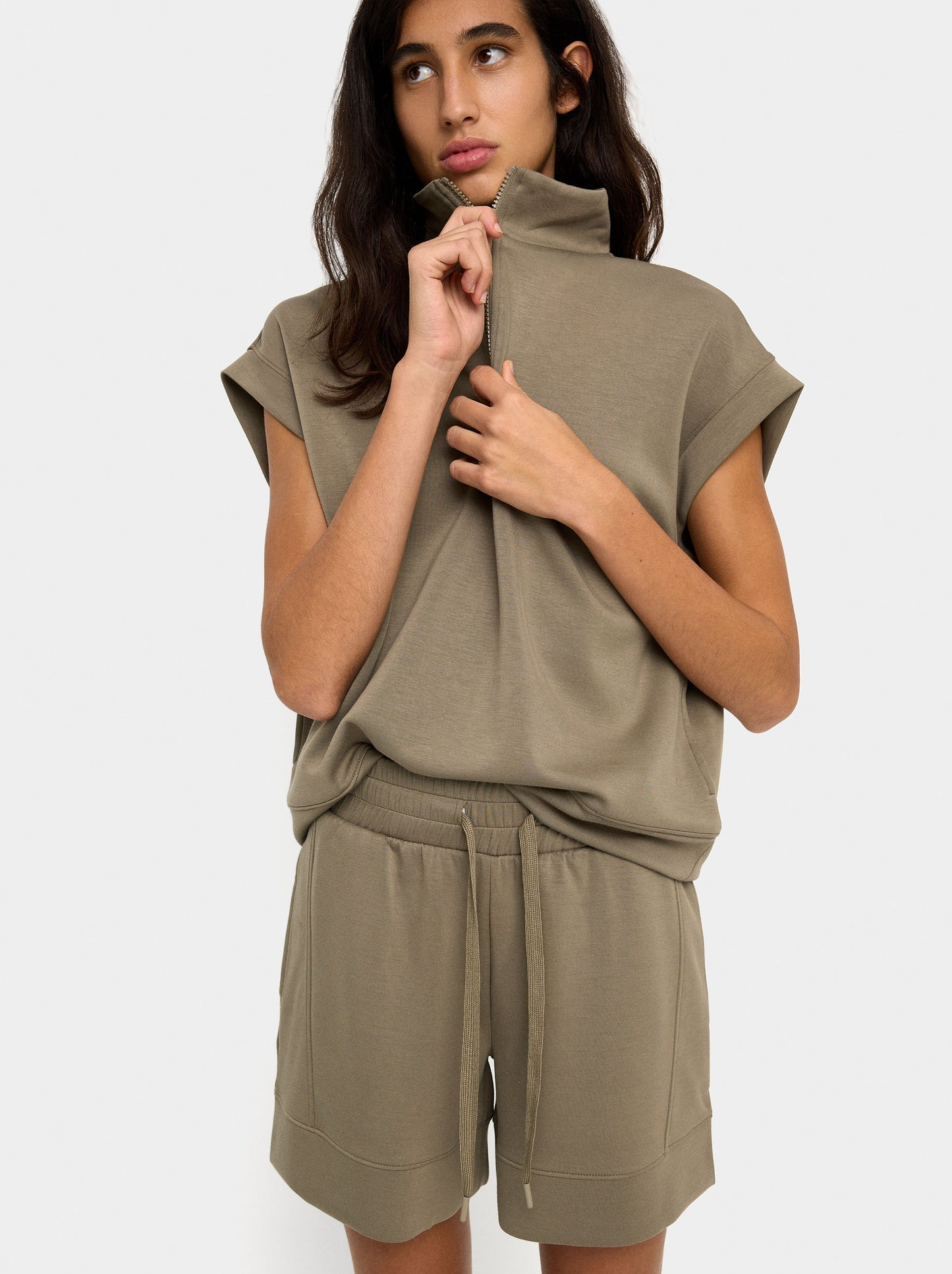 Top With Zipper Closure Soft Touch