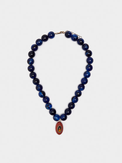 Short Necklace Of Beads With Pendant