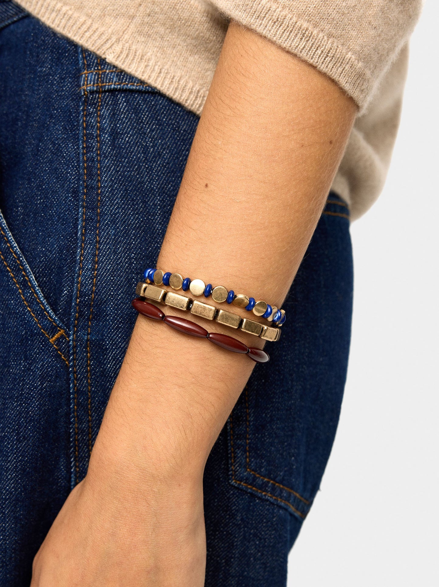 Set Of Elastic Bracelets With Beads