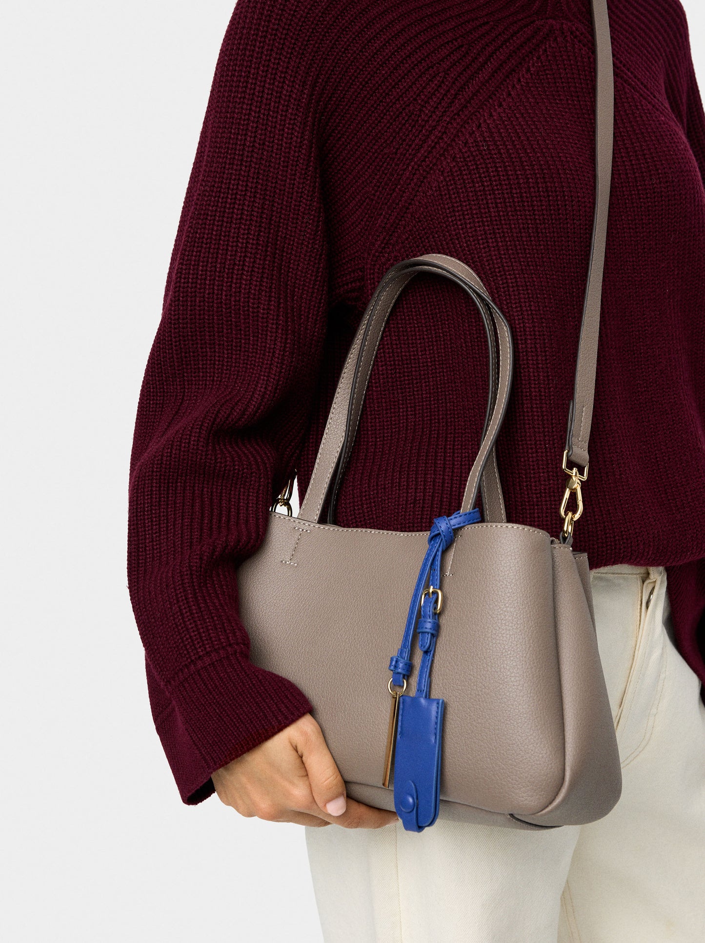 Plain Tote Bag With Pendant