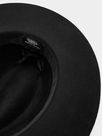 Wool Hat With Ribbon