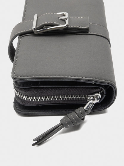 Plain Wallet With Buckle