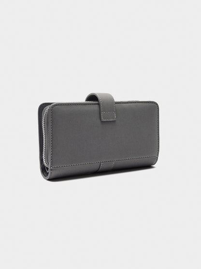 Plain Wallet With Buckle