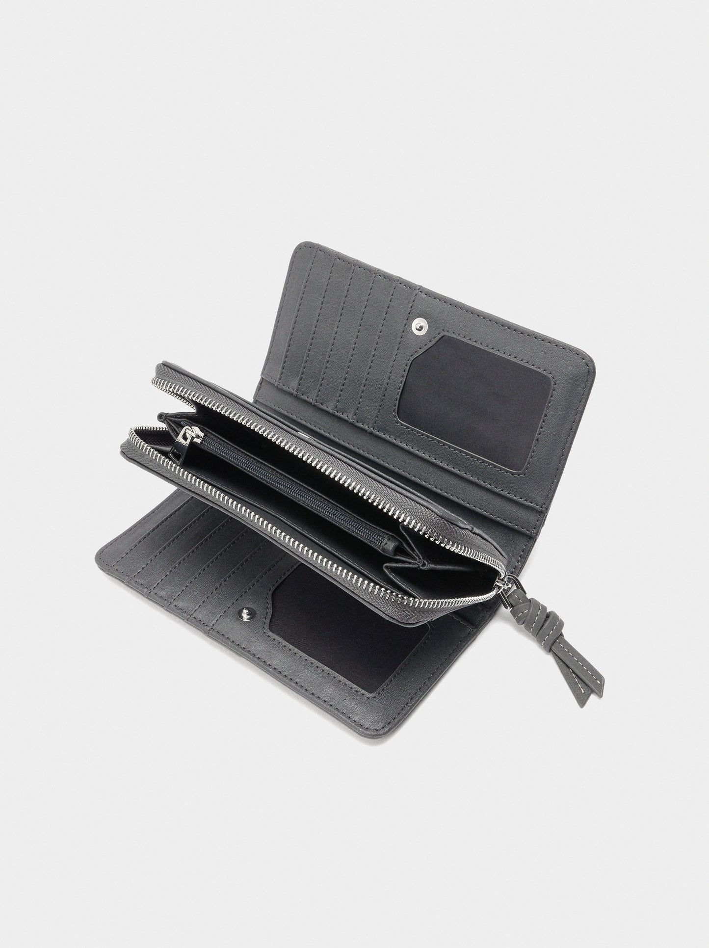 Plain Wallet With Buckle