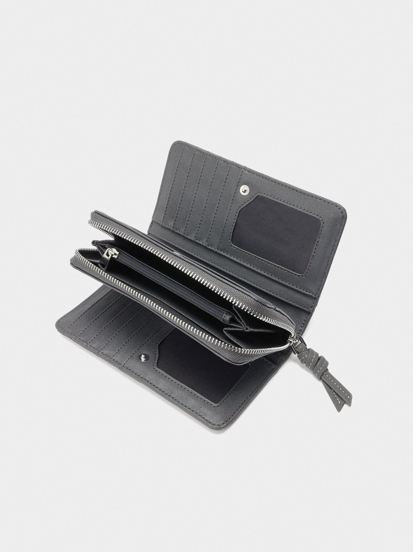 Plain Wallet With Buckle
