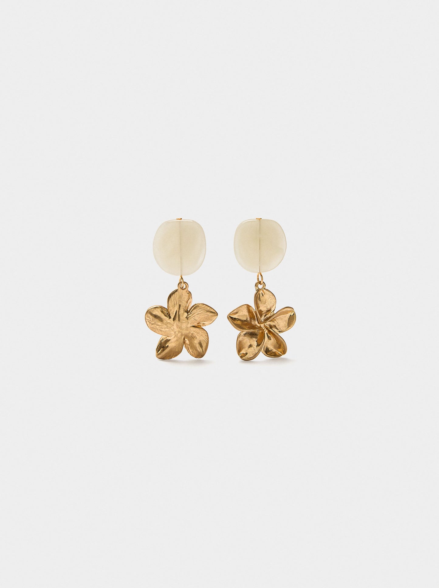 Earrings With Flower