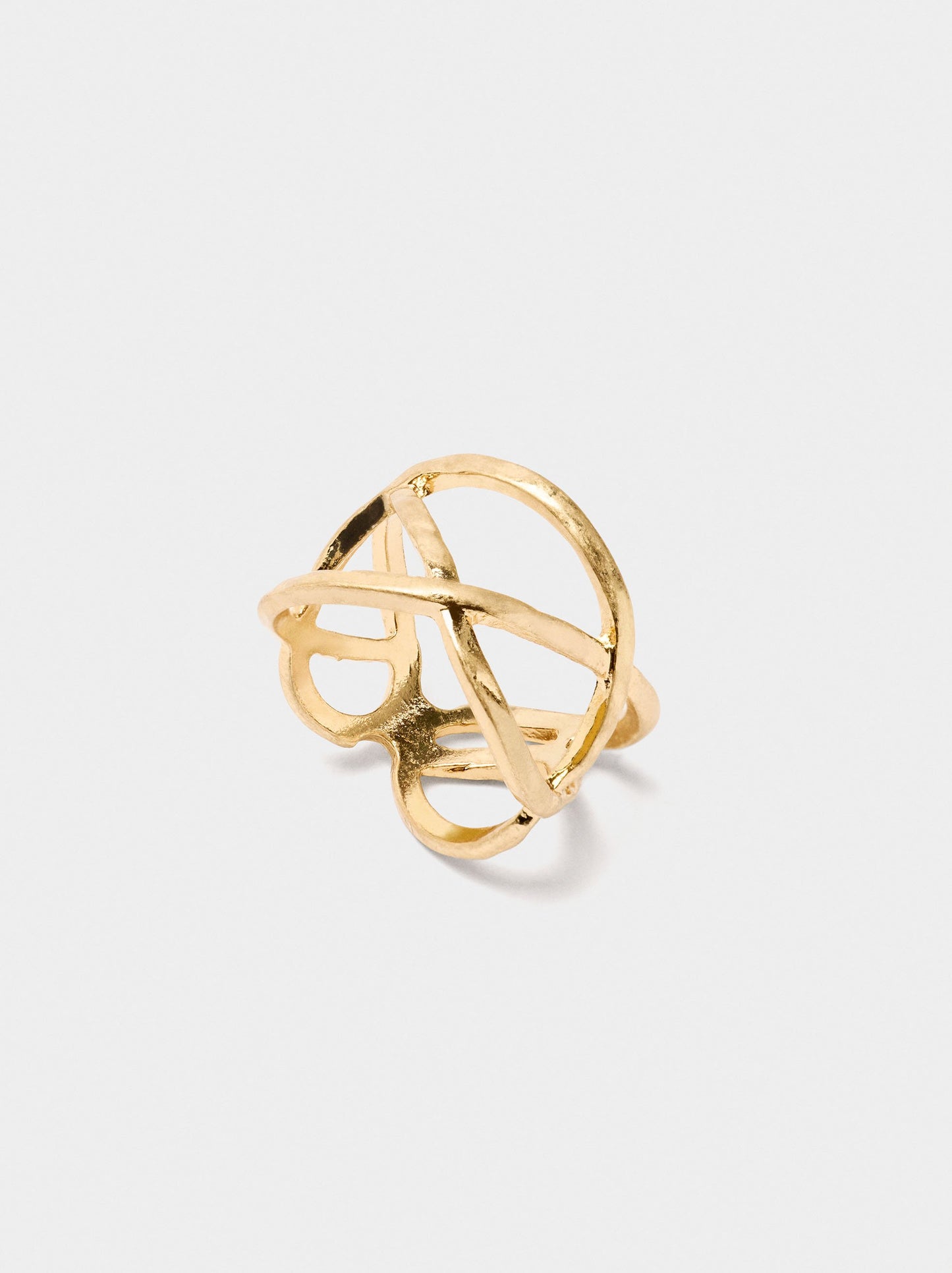 Ring With Criss-Cross Design