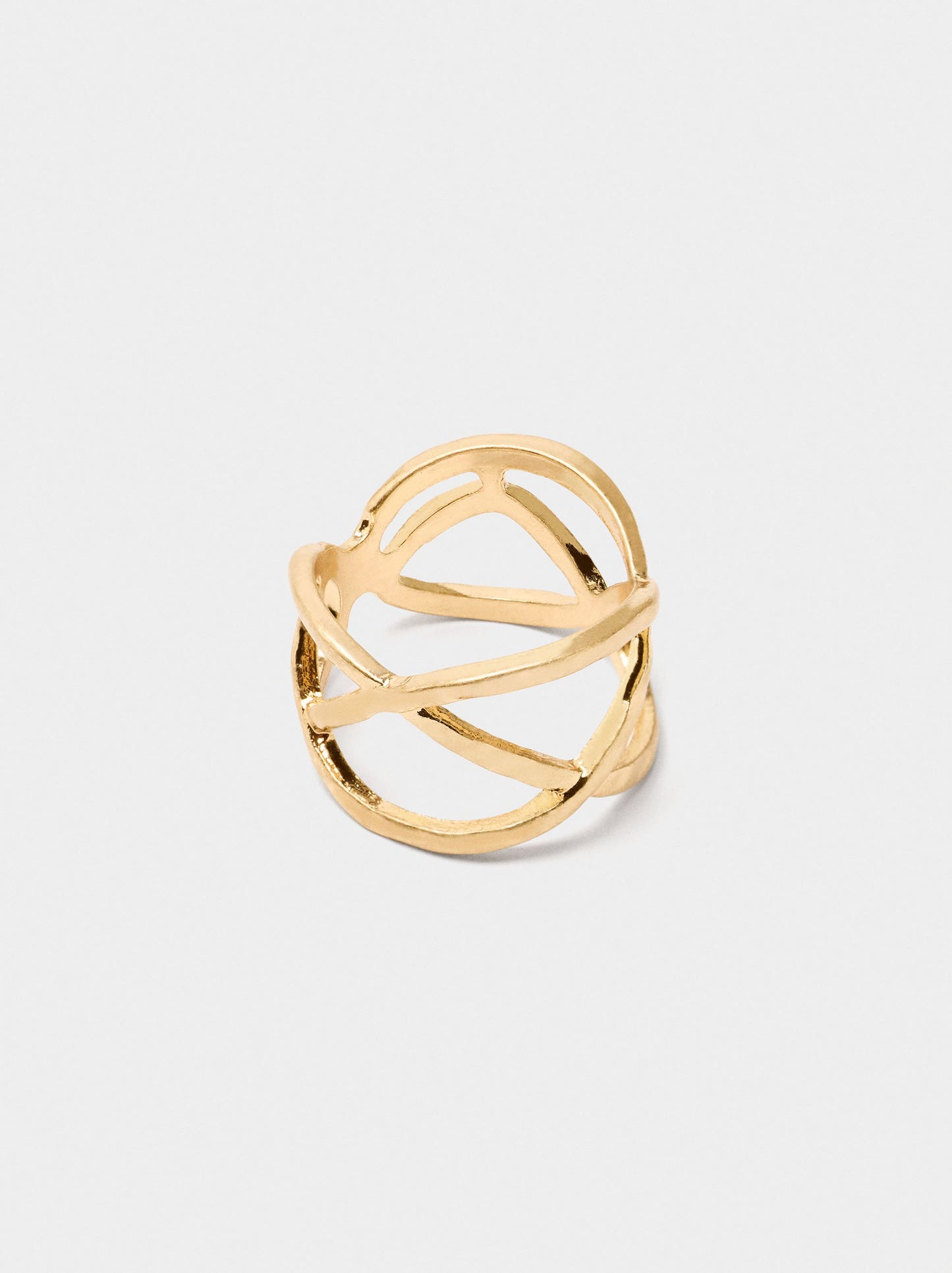 Ring With Criss-Cross Design