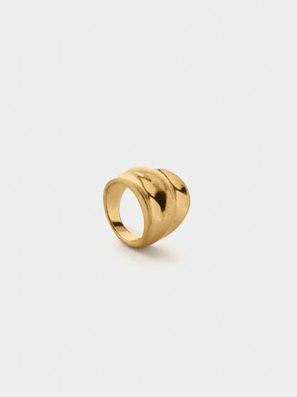 Wide Voluminous Ring